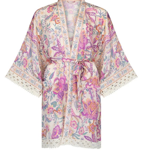 πβ£οΈ Spell Mojave Lily Short Robe Sz M/L Color: Opal NWT!! β£οΈπ - Picture 3 of 8